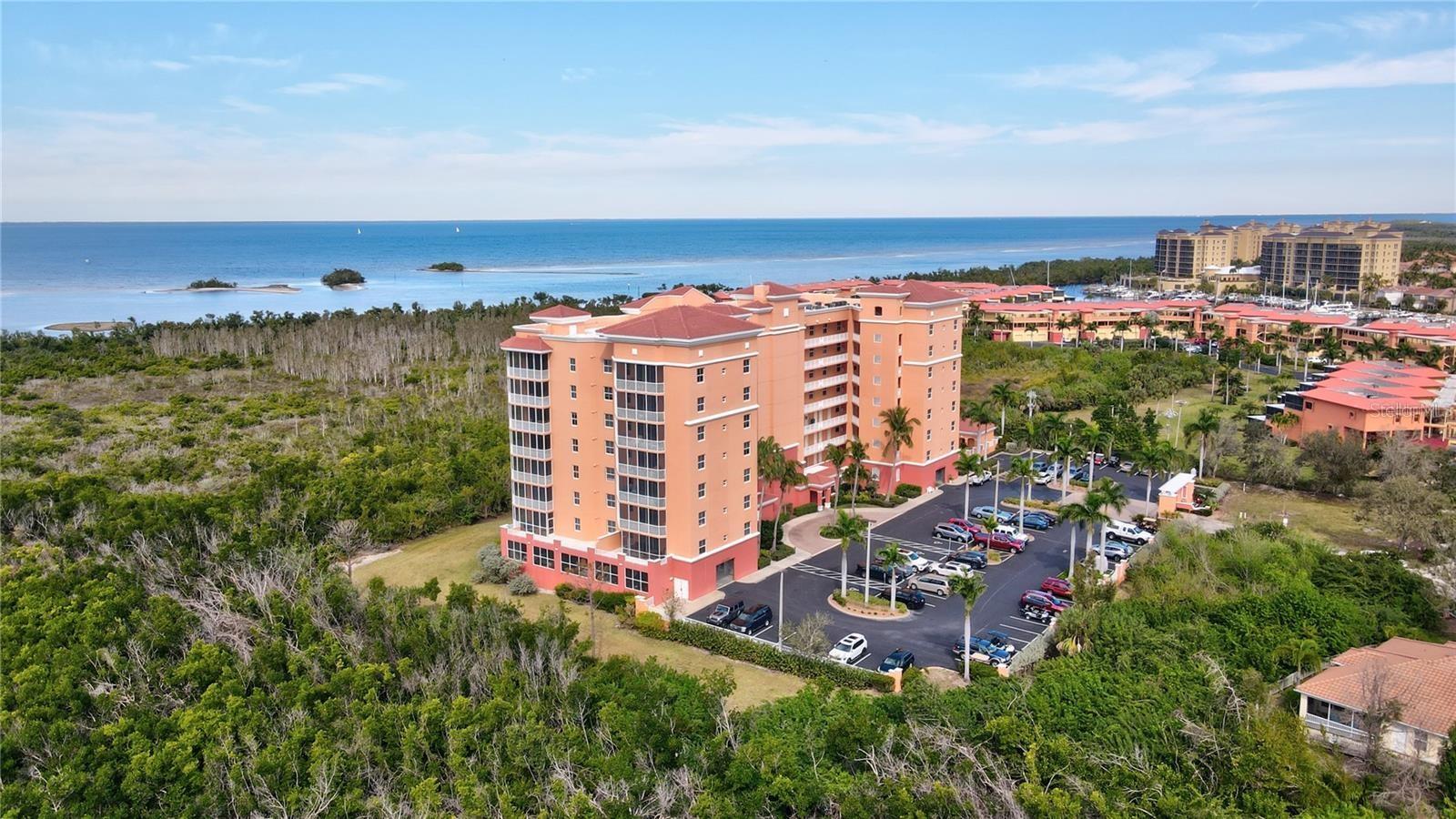 3191 Matecumbe Key Road 701 — photo