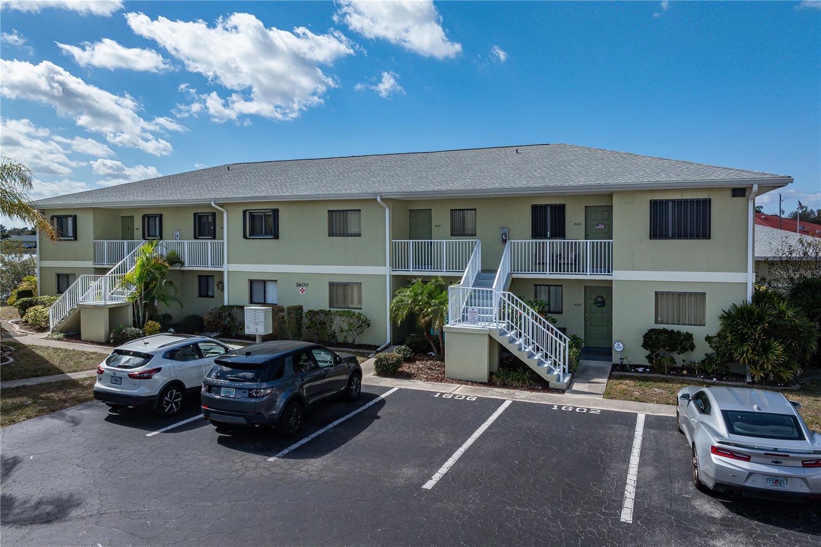 25225 Rampart Boulevard 1606 — photo
