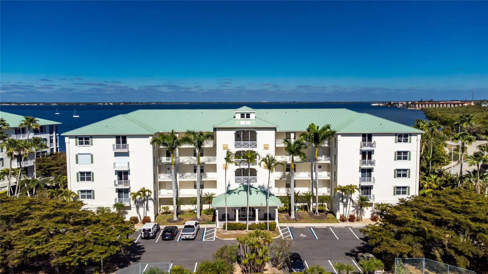 200 Harbor Walk Drive 353 — photo