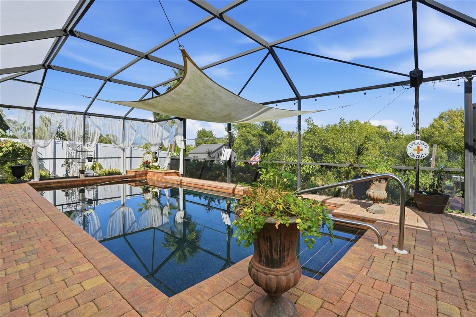 4086 Gardner Drive — photo