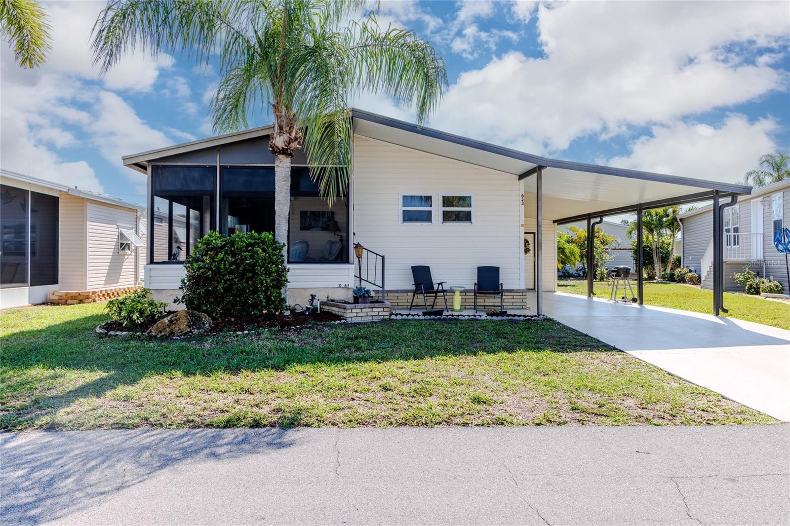 2100 Kings Highway 653 — photo