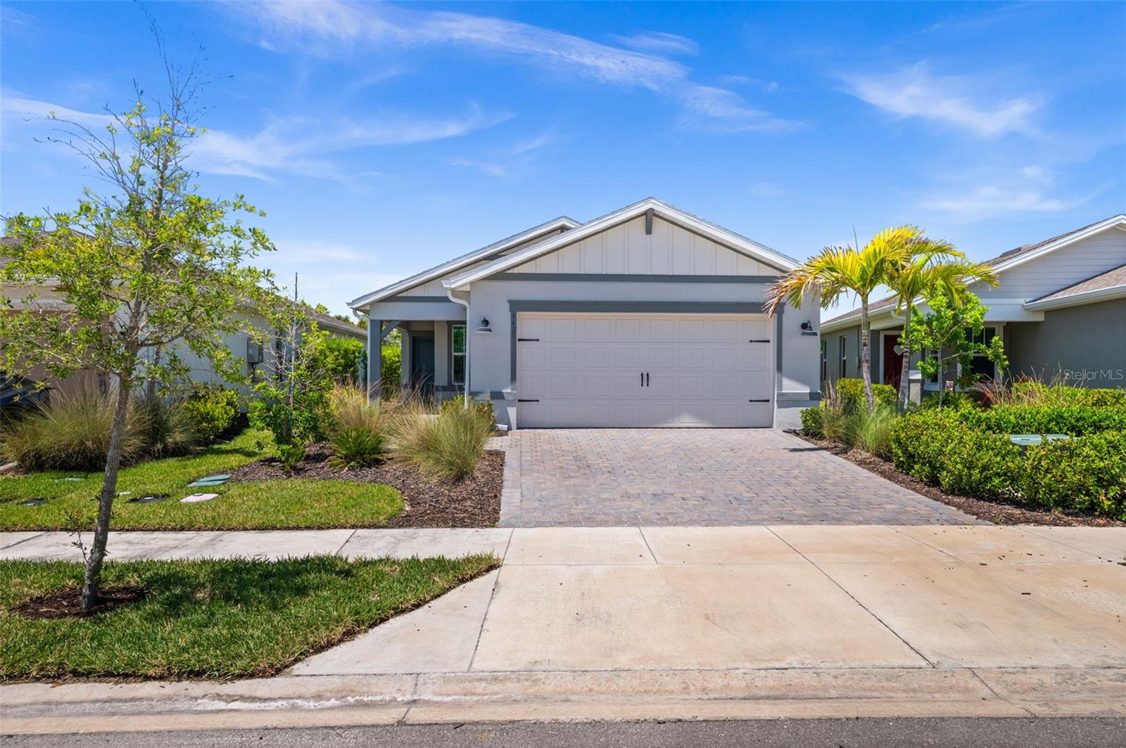 44201 Kelly Drive — photo