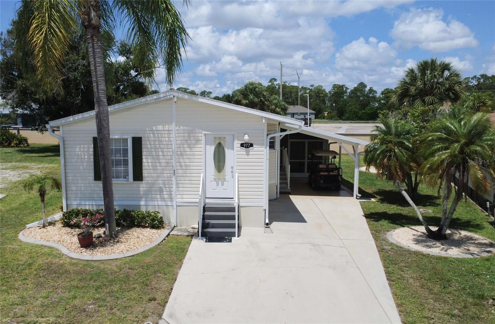 2100 Kings Highway 977 — photo