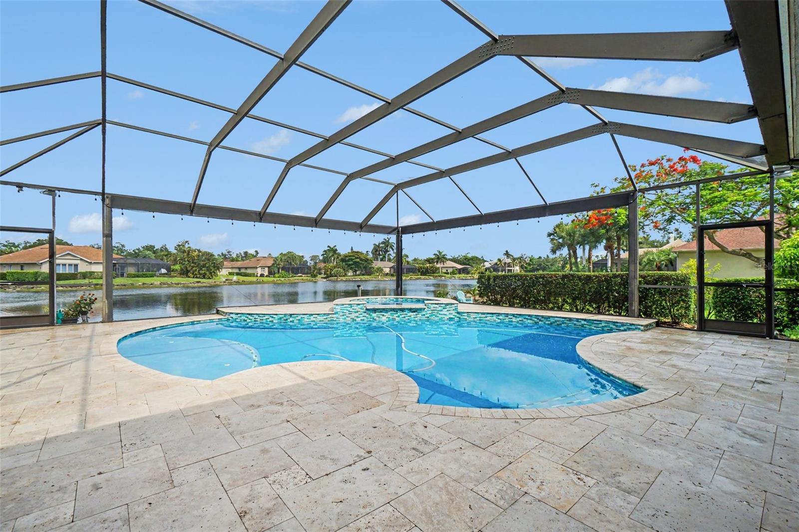 15220 Blackhawk Drive — photo