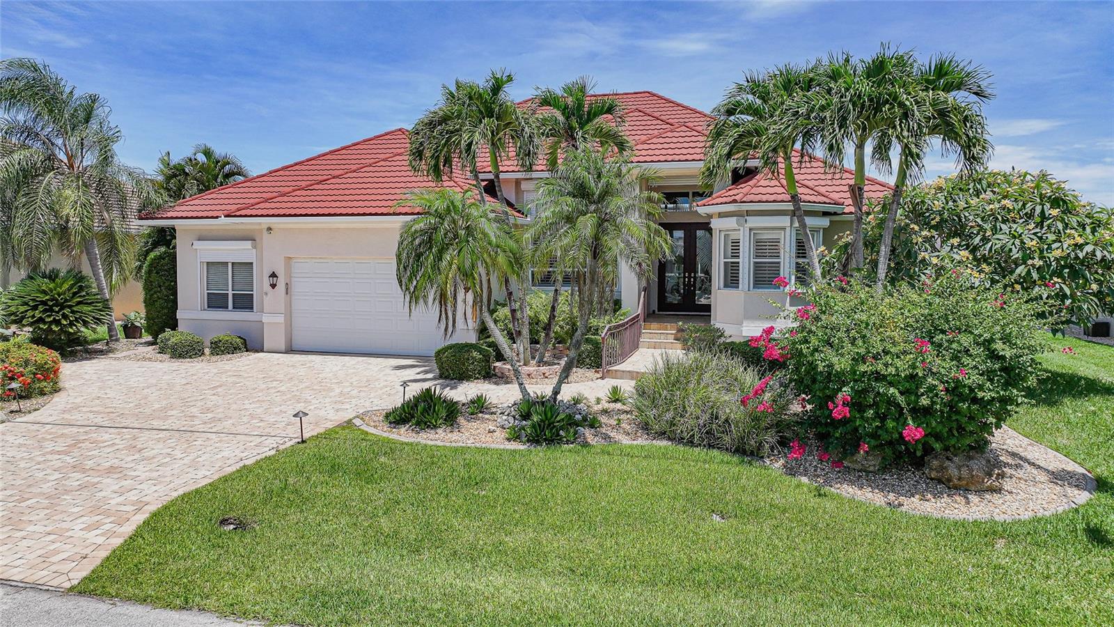 436 Valletta Court — photo