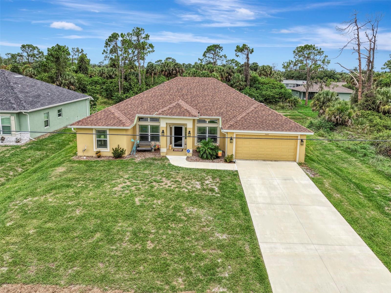 2443 Lancaster Lane — photo