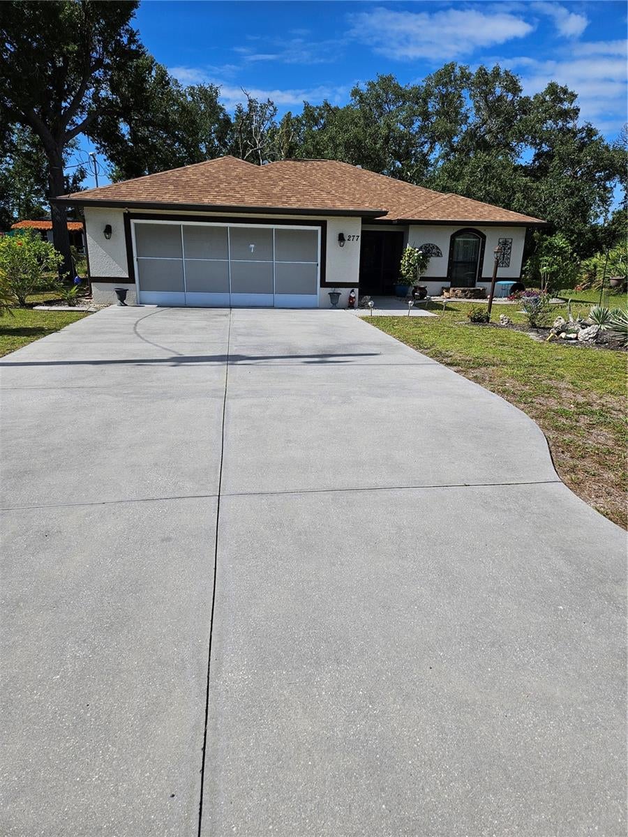 277 Albatross Road — photo