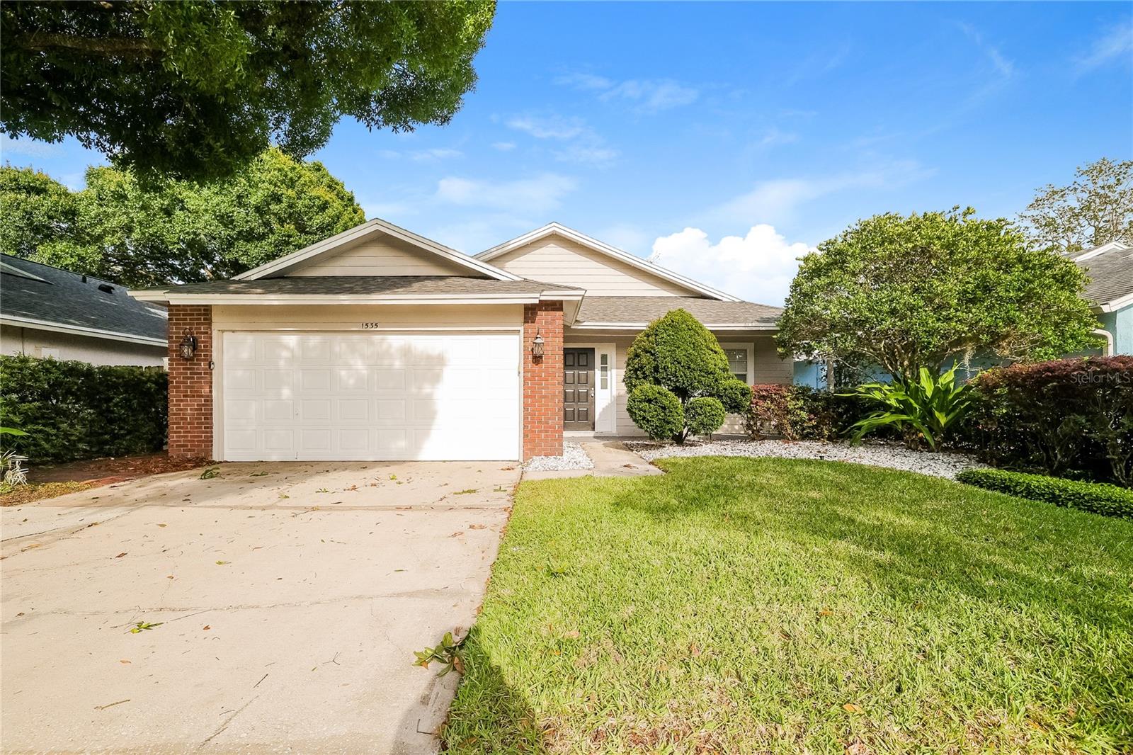 1535 Lawndale Circle — photo