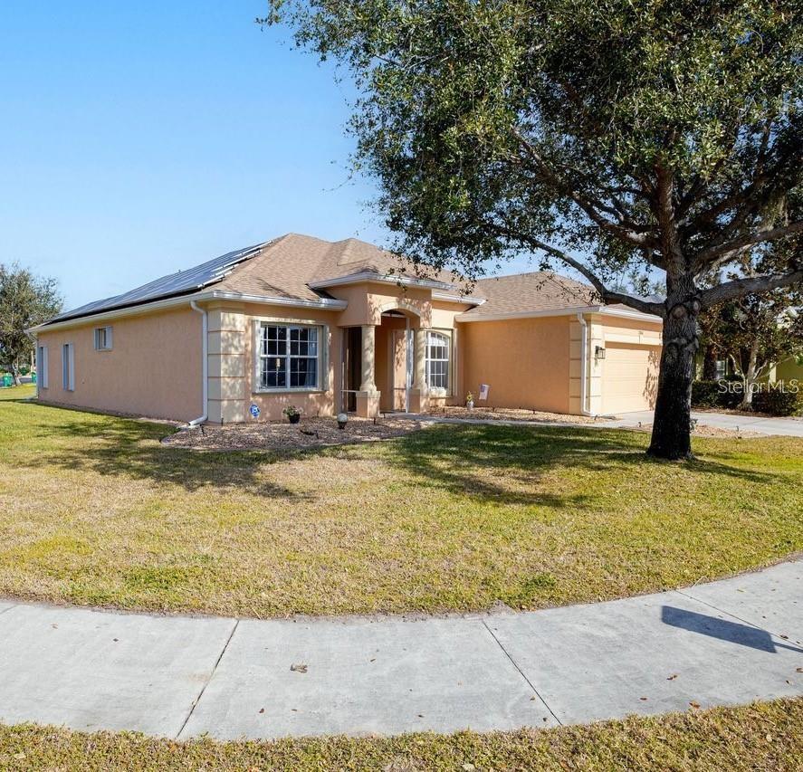 2860 Suncoast Lakes Boulevard — photo