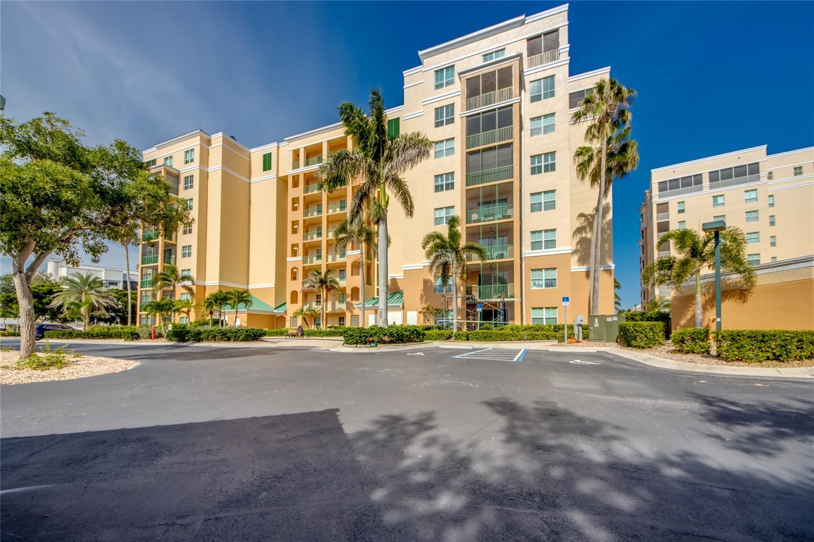 2090 Matecumbe Key Road 1202 — photo