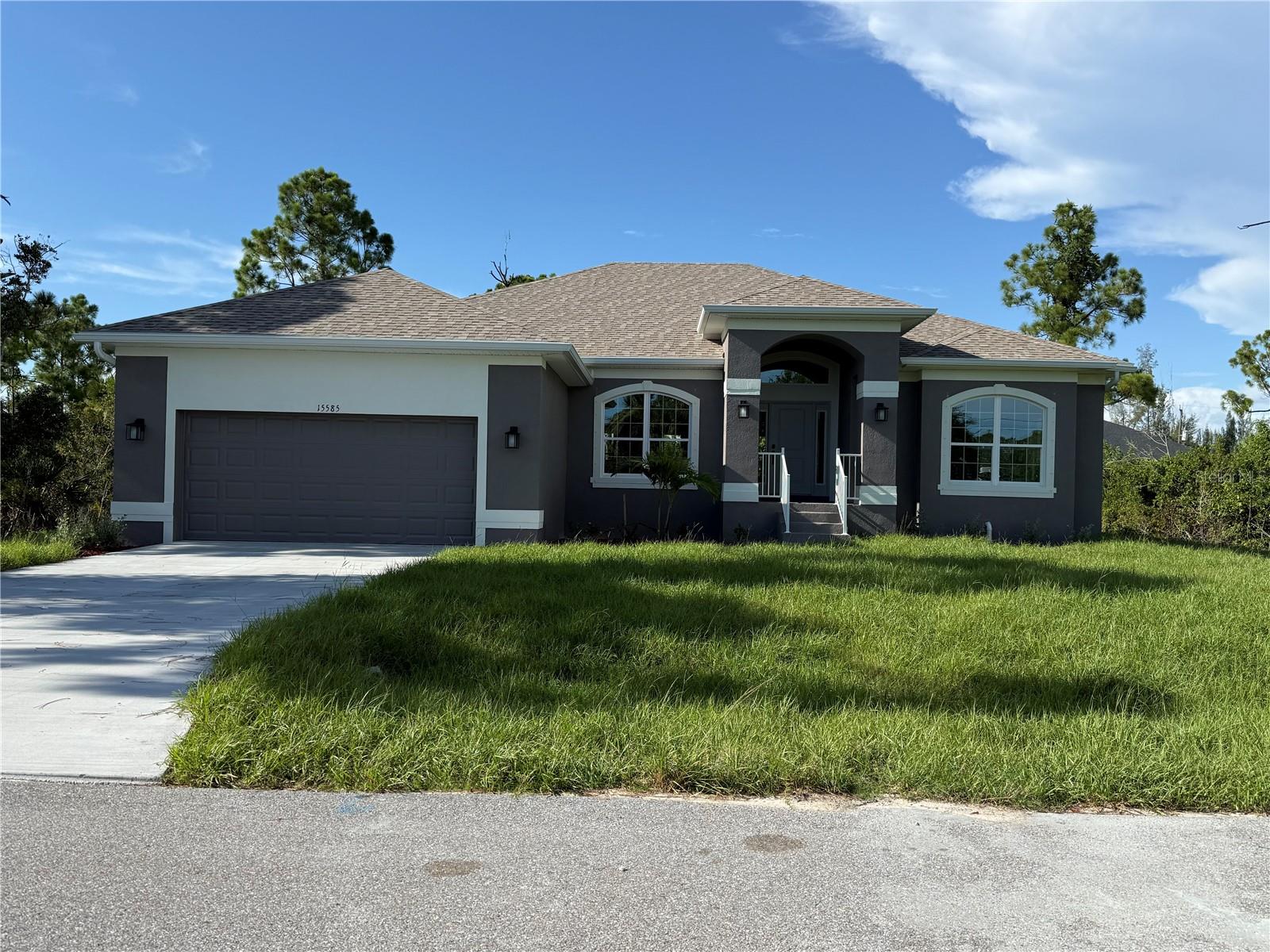 13321 Galveston Avenue — photo