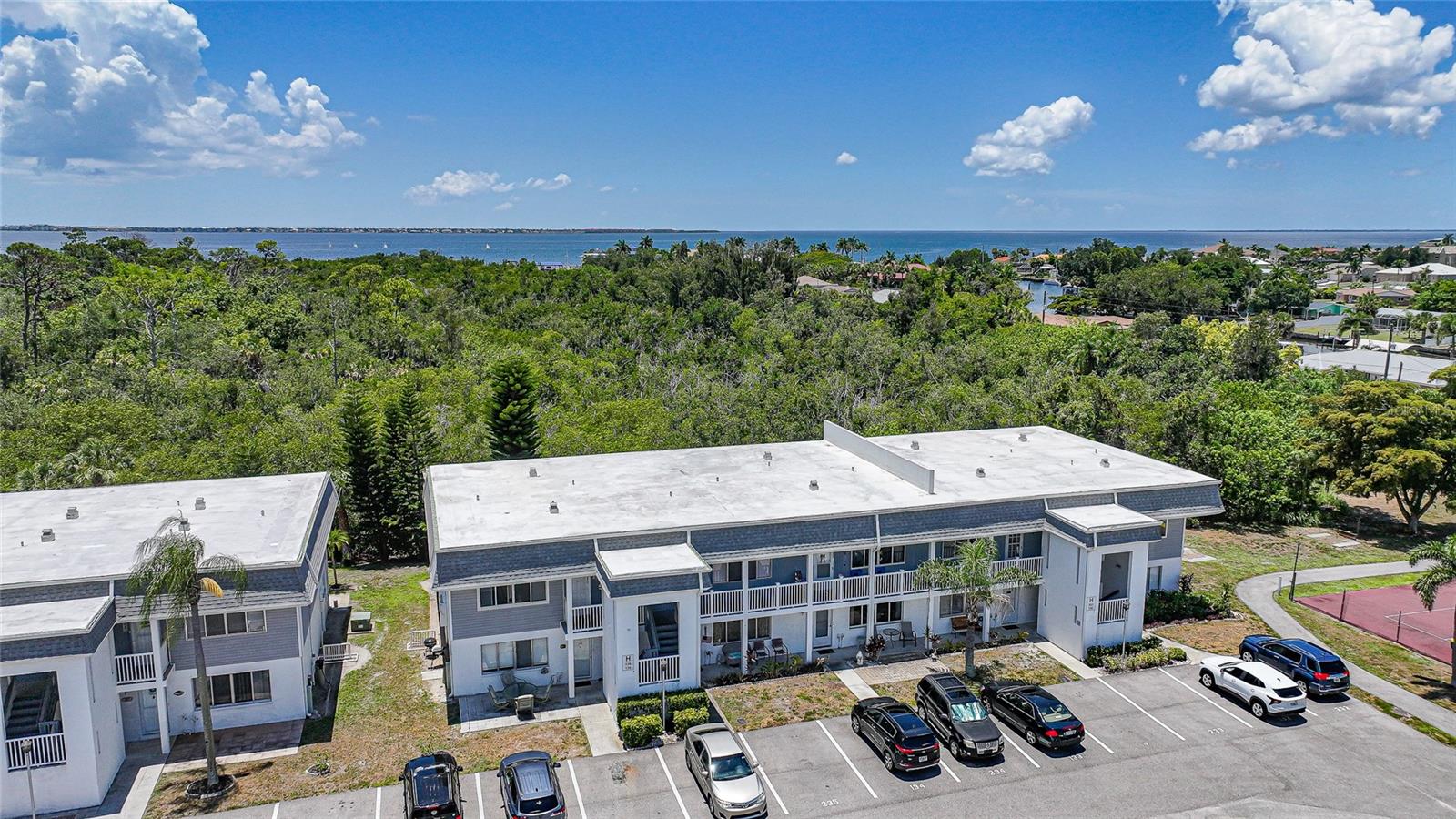 22375 Edgewater Drive 236 — photo
