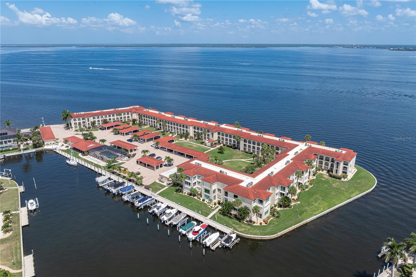 1 Colony Point Drive 15B — photo