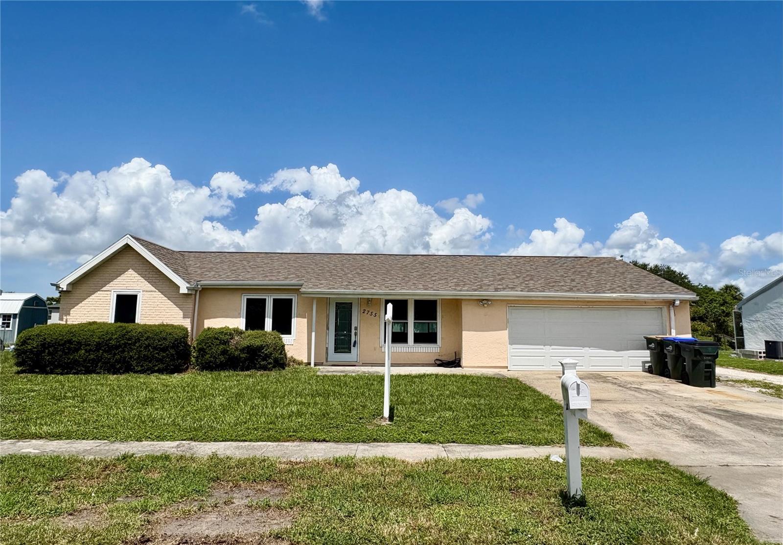 2755 Greendale Road — photo