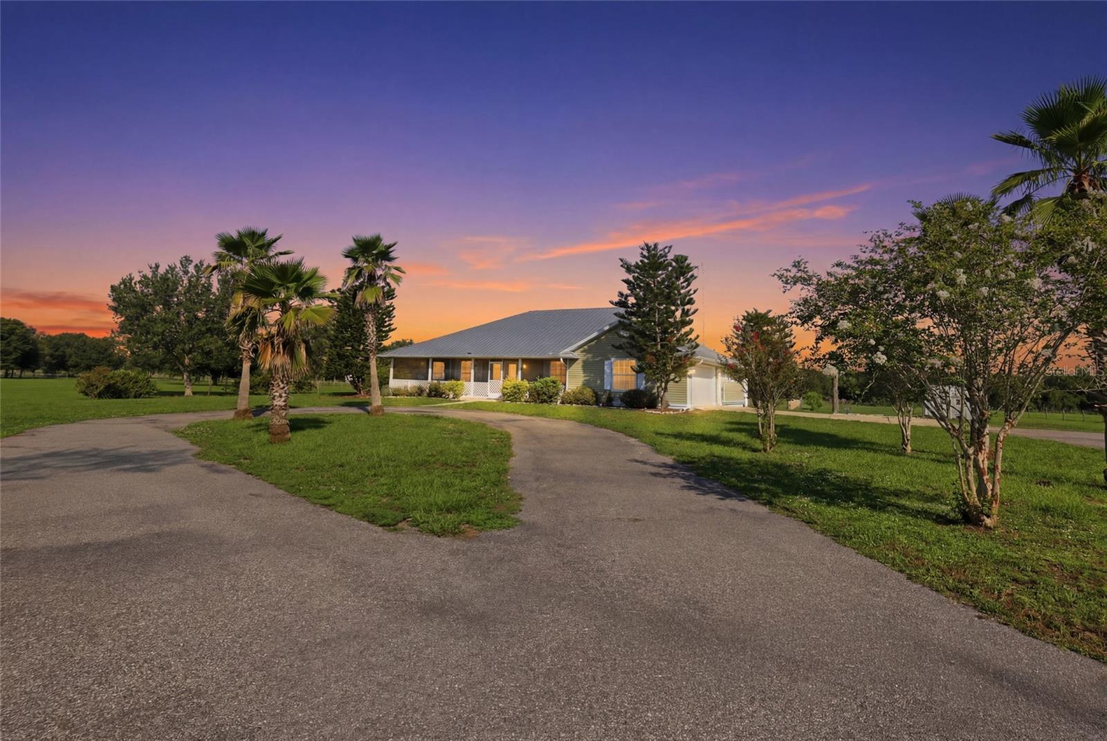 1277 SW East Creek Trail — photo