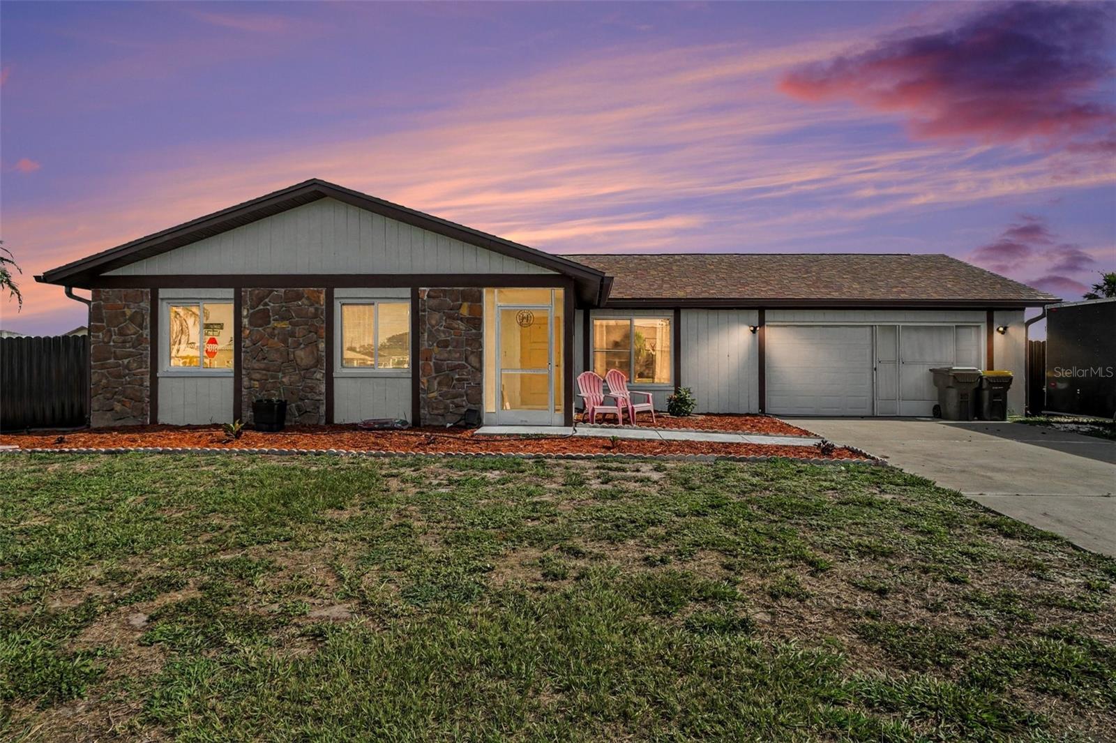 13238 Fowler Ave — photo