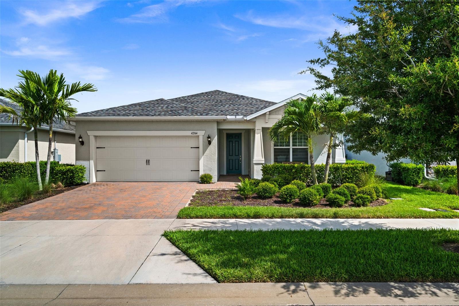 42364 Edgewater Drive — photo