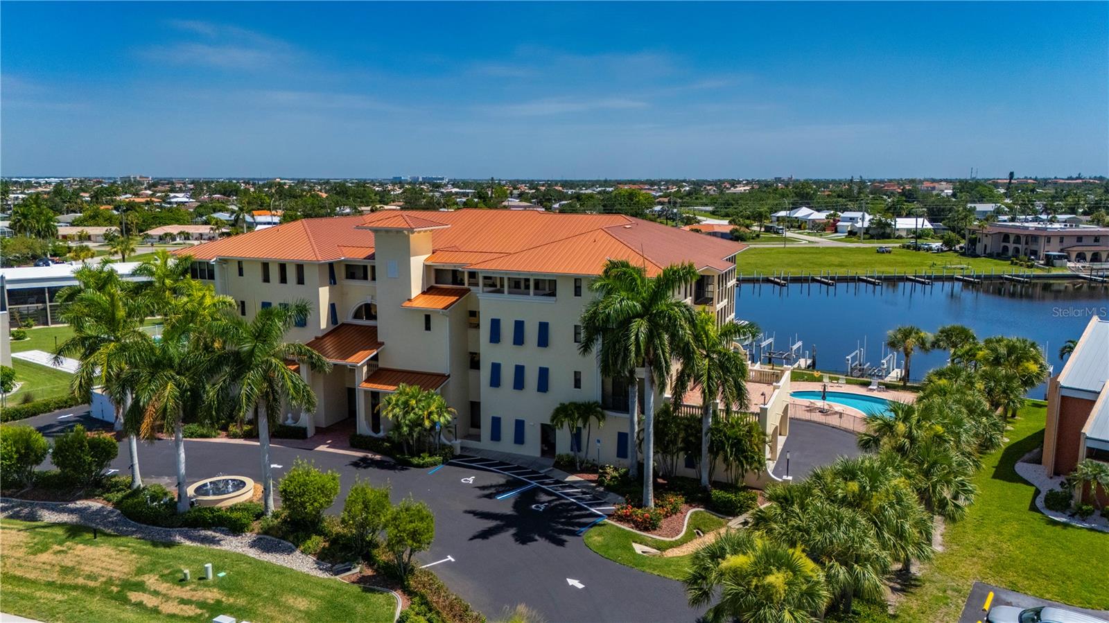 1340 Rock Dove Court 123 — photo