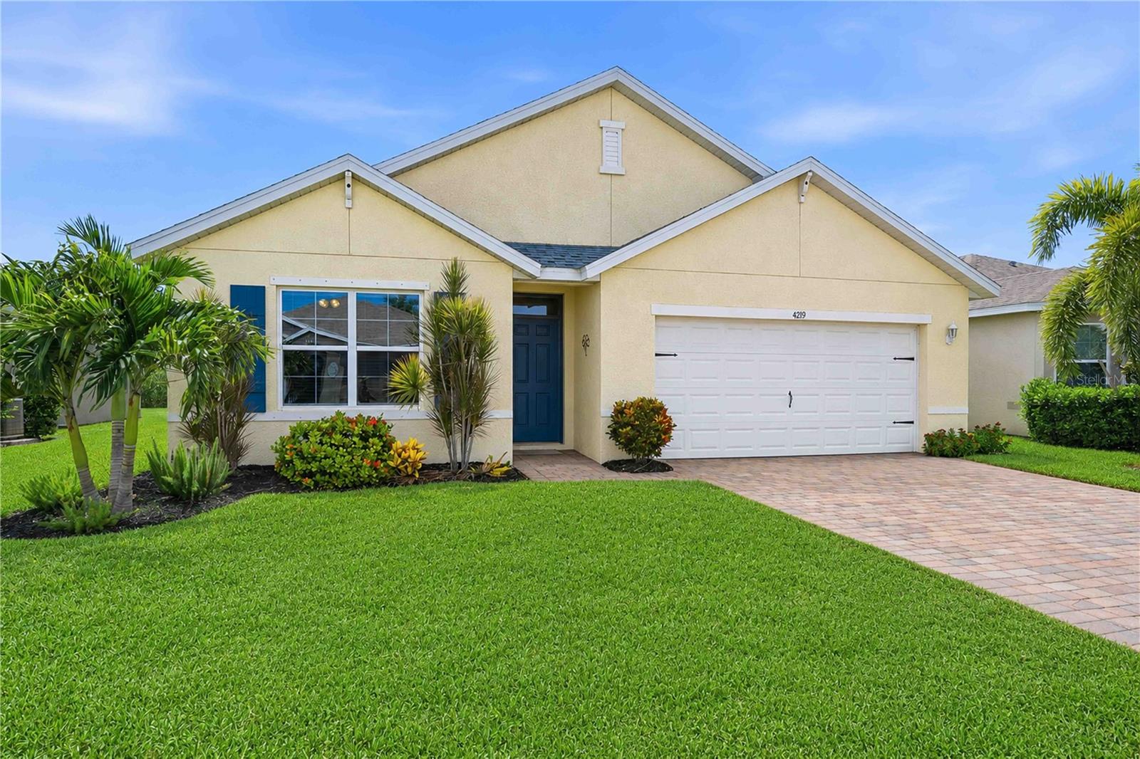 4219 Manatee Lane — photo