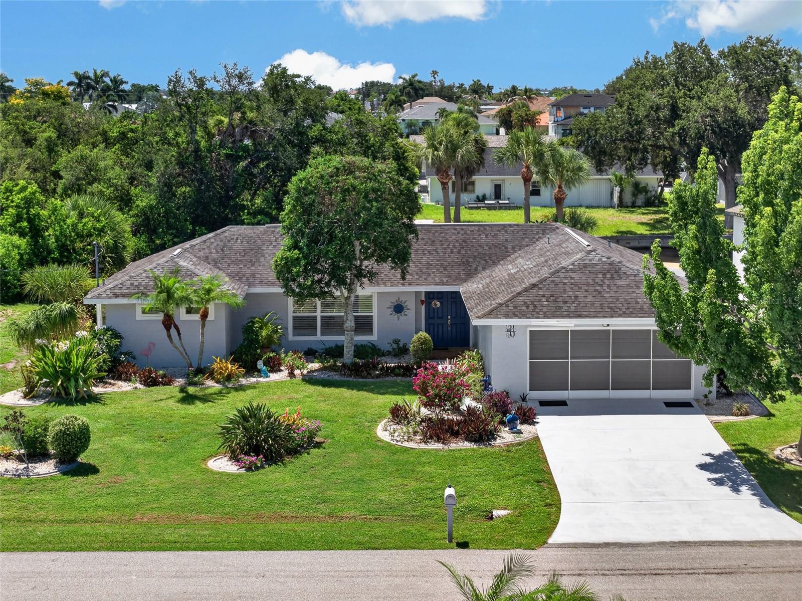 2516 Dixon Terrace — photo