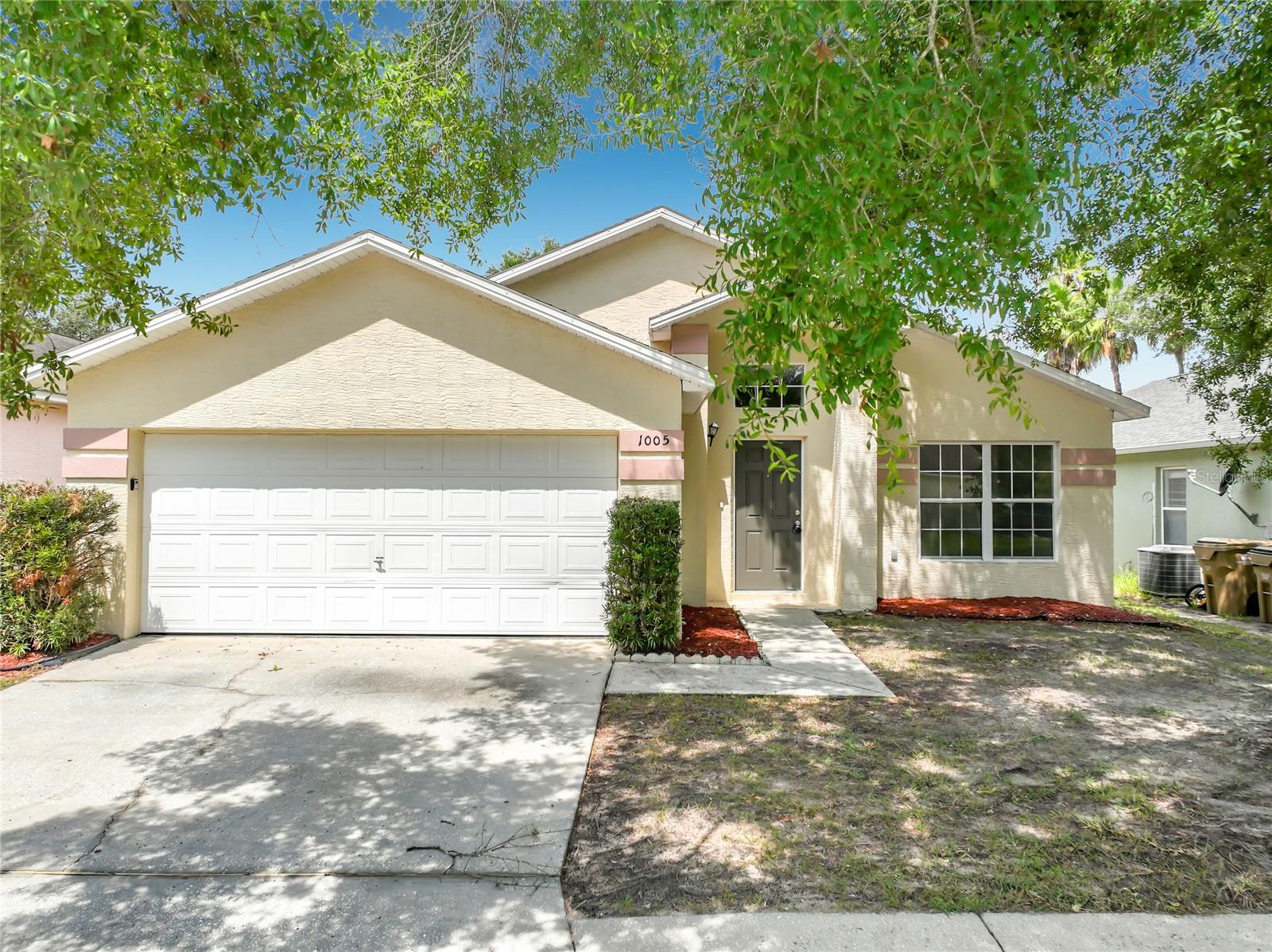 1005 Winding Water Way — photo