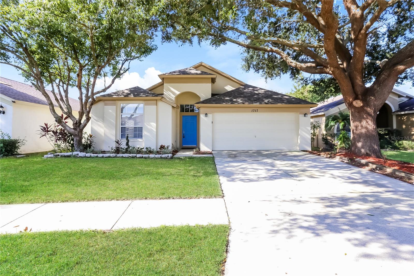 1717 Erin Brooke Drive — photo