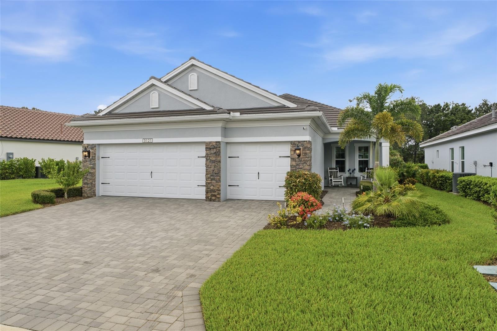 3121 Heritage Pines Drive — photo