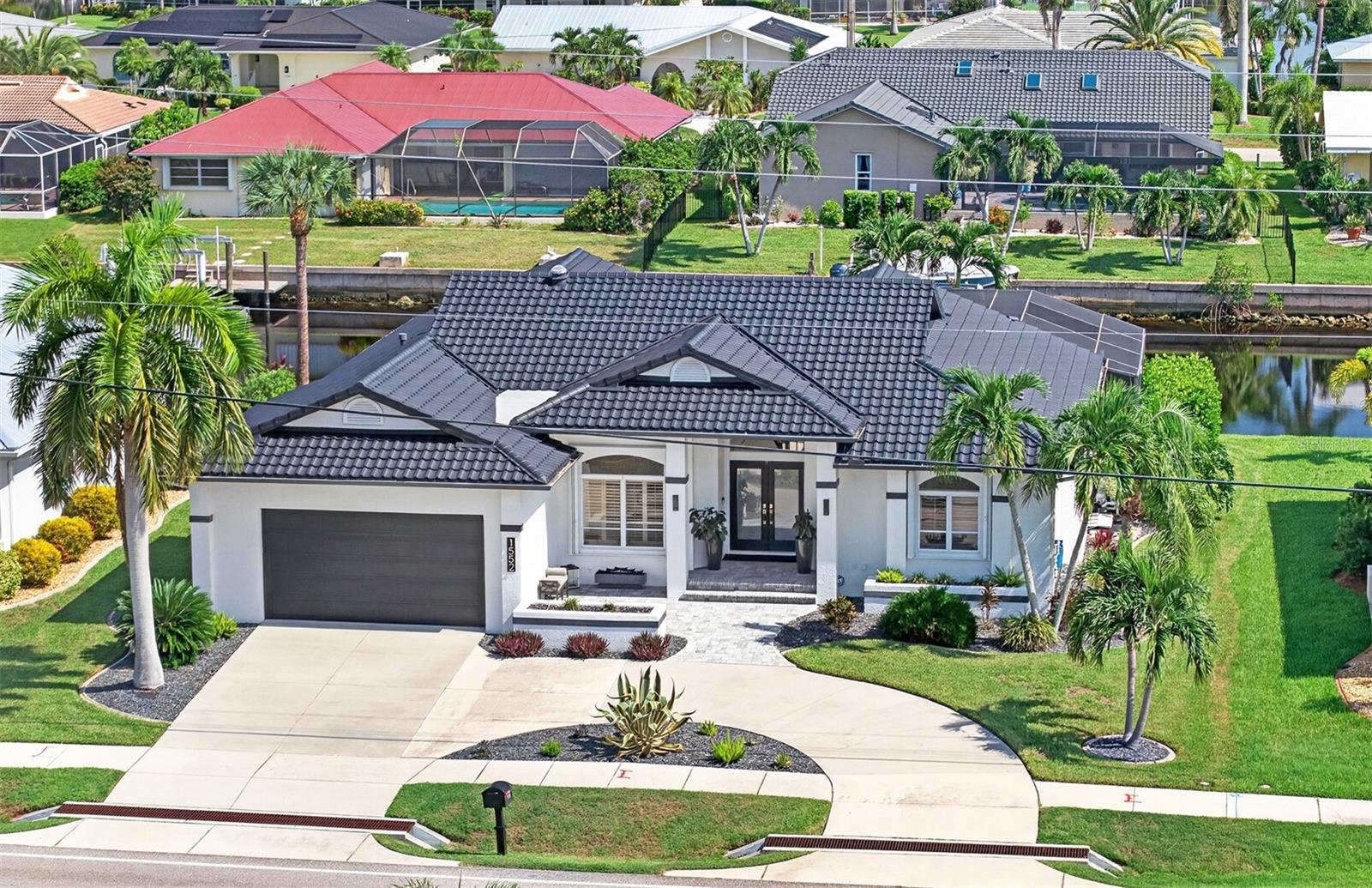 1552 Aqui Esta Drive — photo