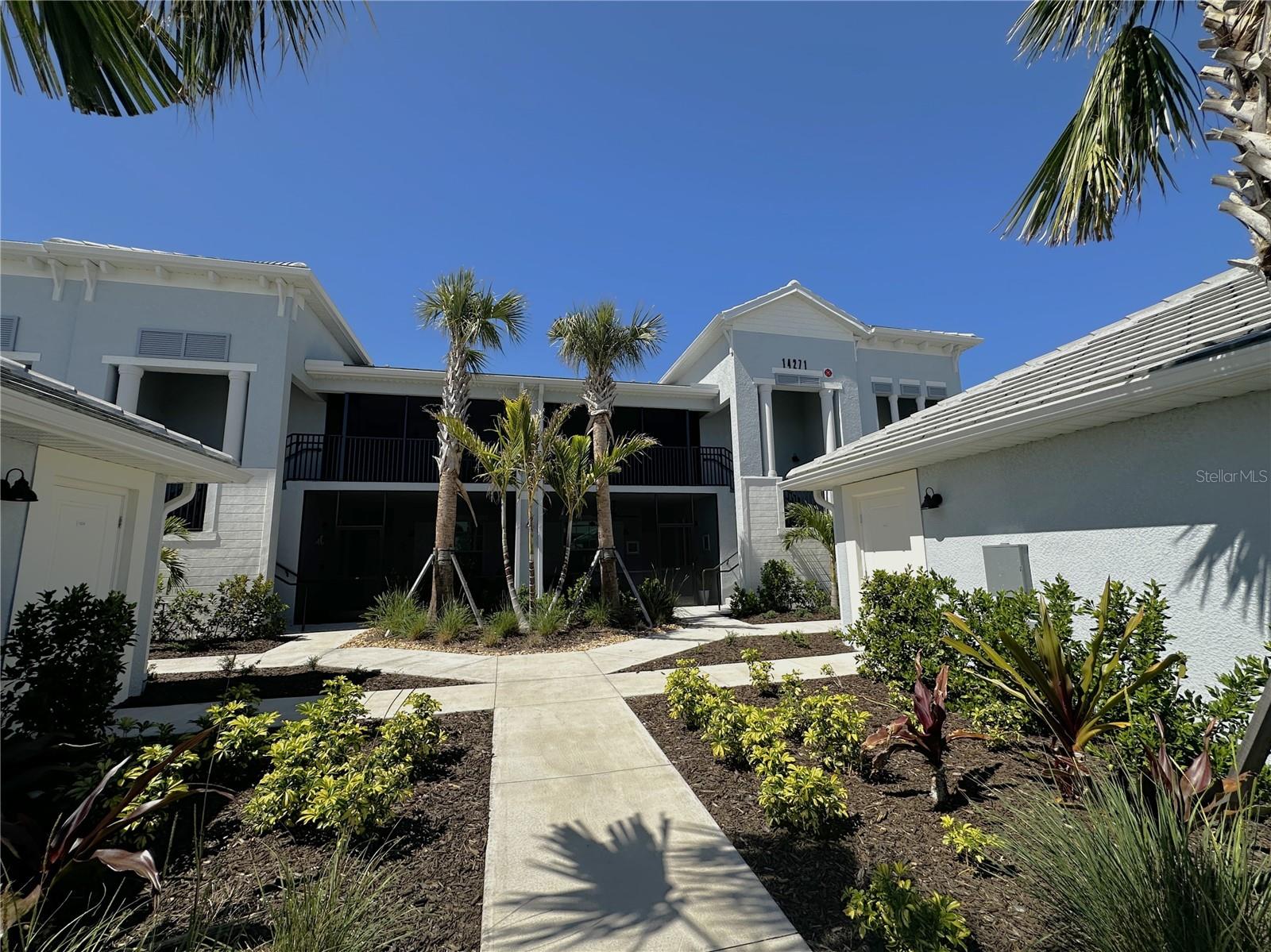 14271 Heritage Landing Boulevard 1523 — photo