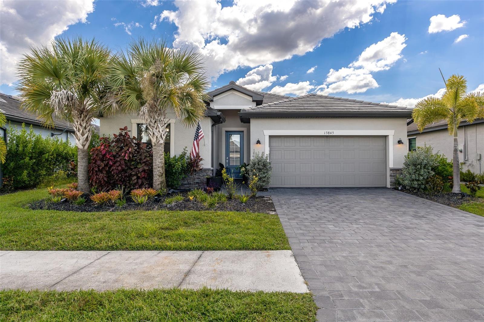 13845 Pine Lodge Lane — photo