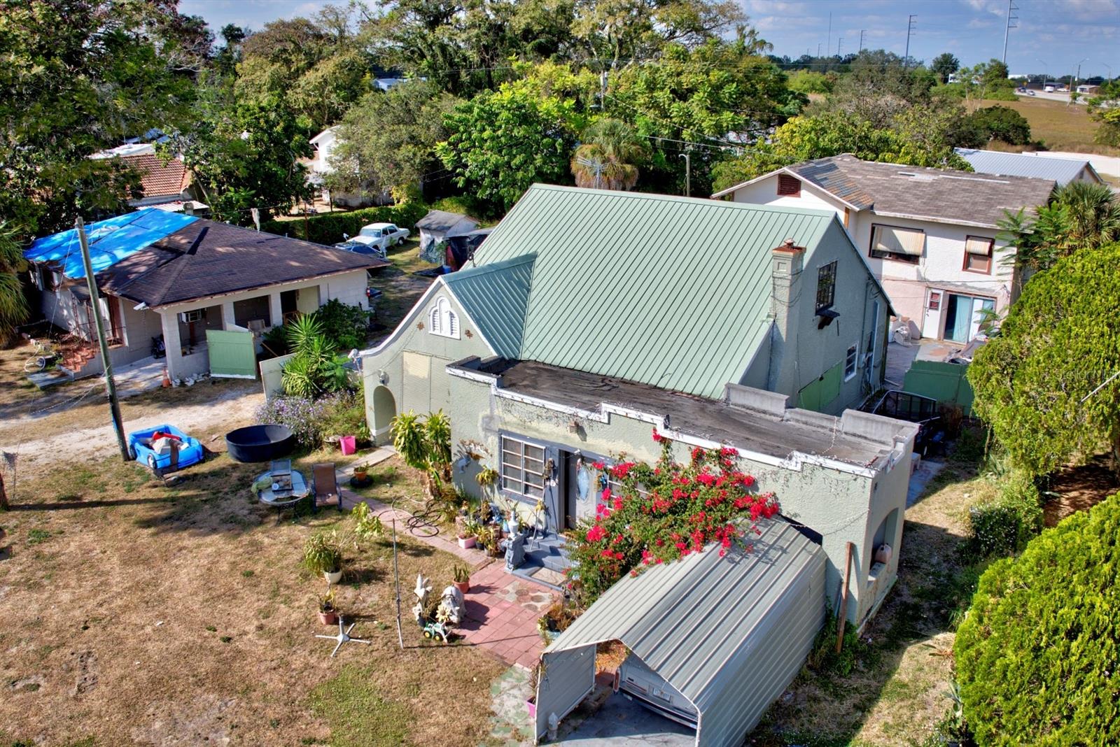 2577 Lake Lillian Drive — photo
