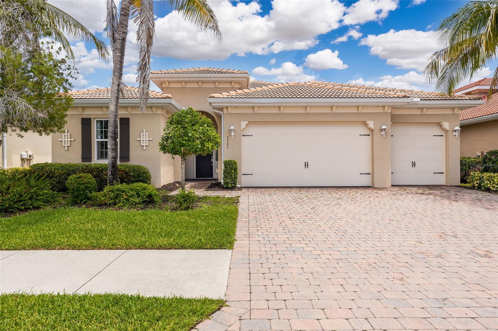 3987 Ashentree Court — photo