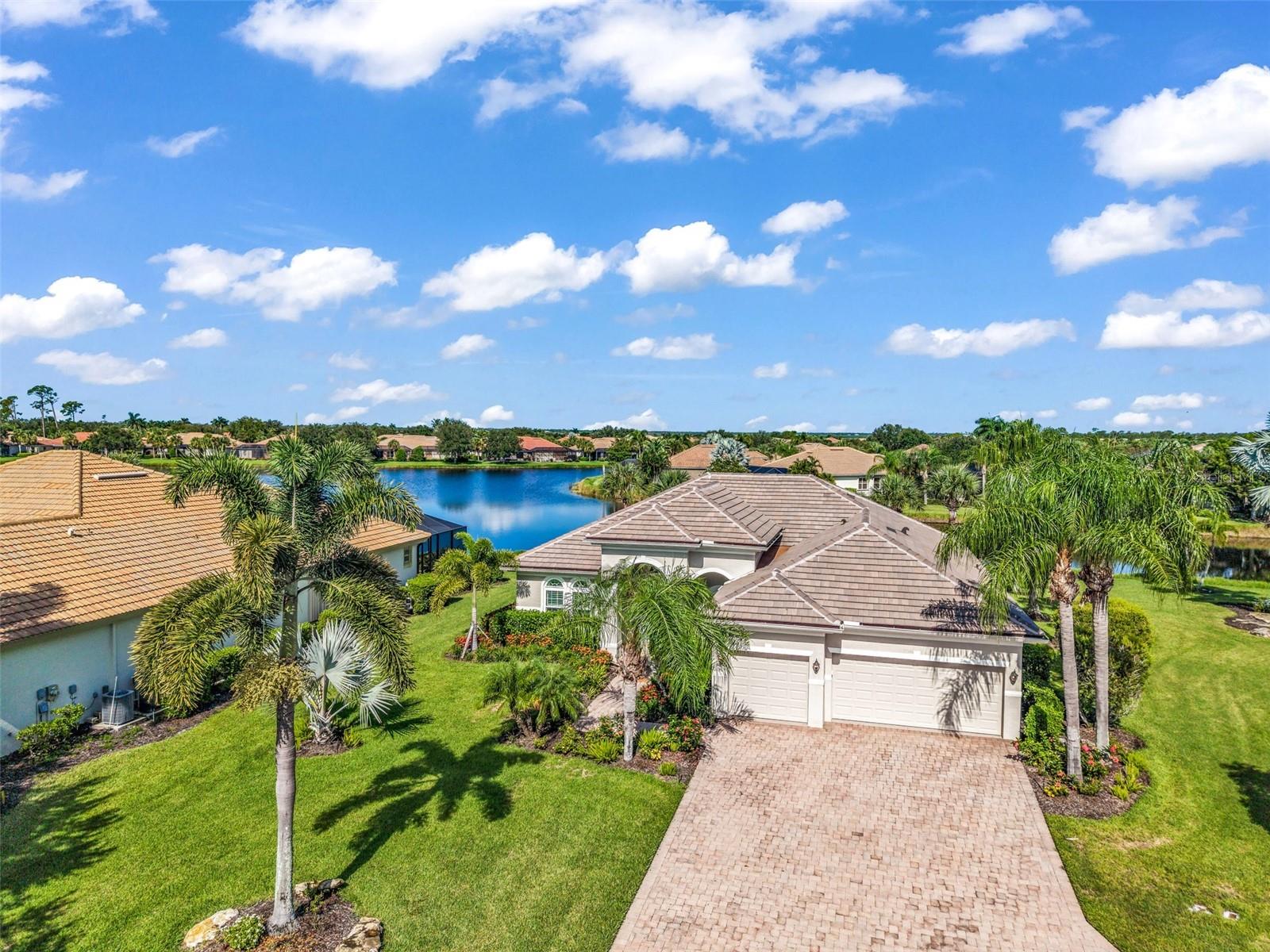 2620 Myakka Marsh Lane — photo