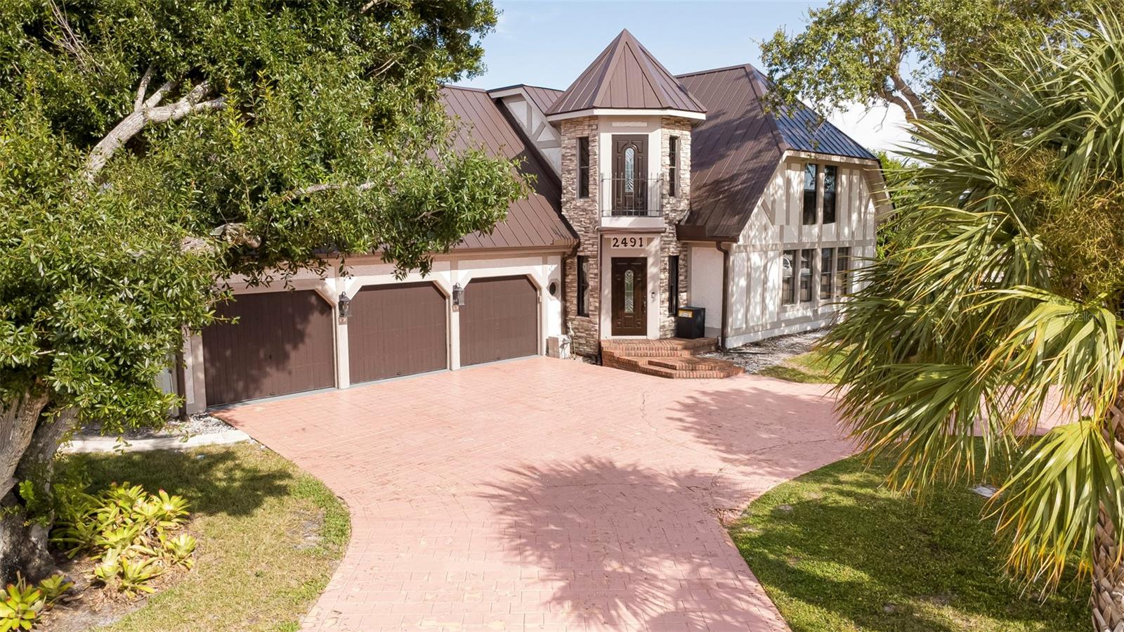 2491 Palm Tree Drive — photo