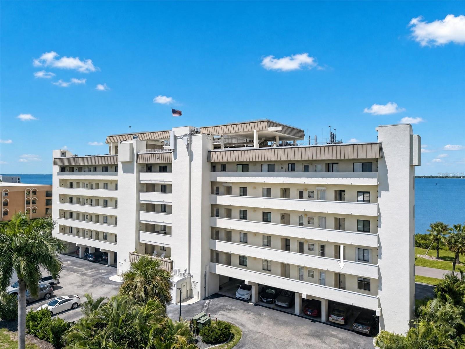 1500 Park Beach Circle 2H — photo