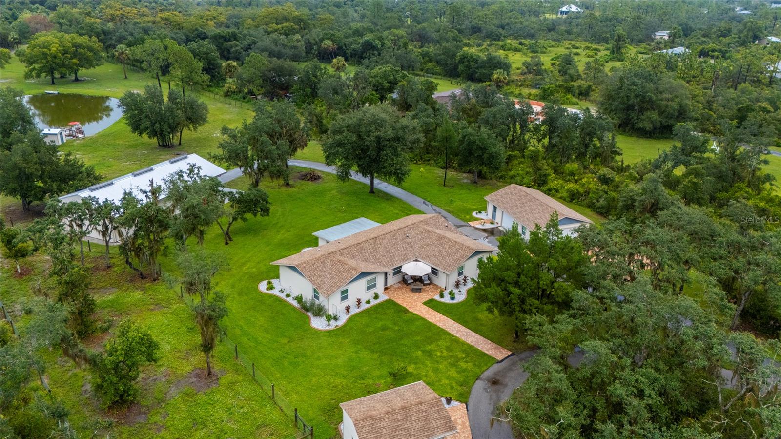 15500 Water Oak Court — photo