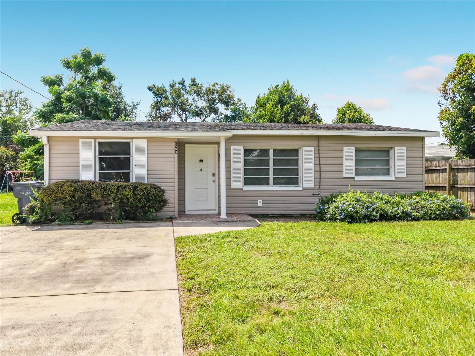 2503 Cetra Court — photo