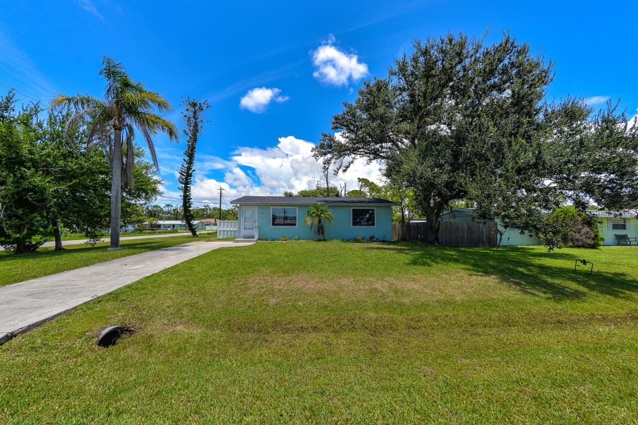 8382 Osprey Road — photo