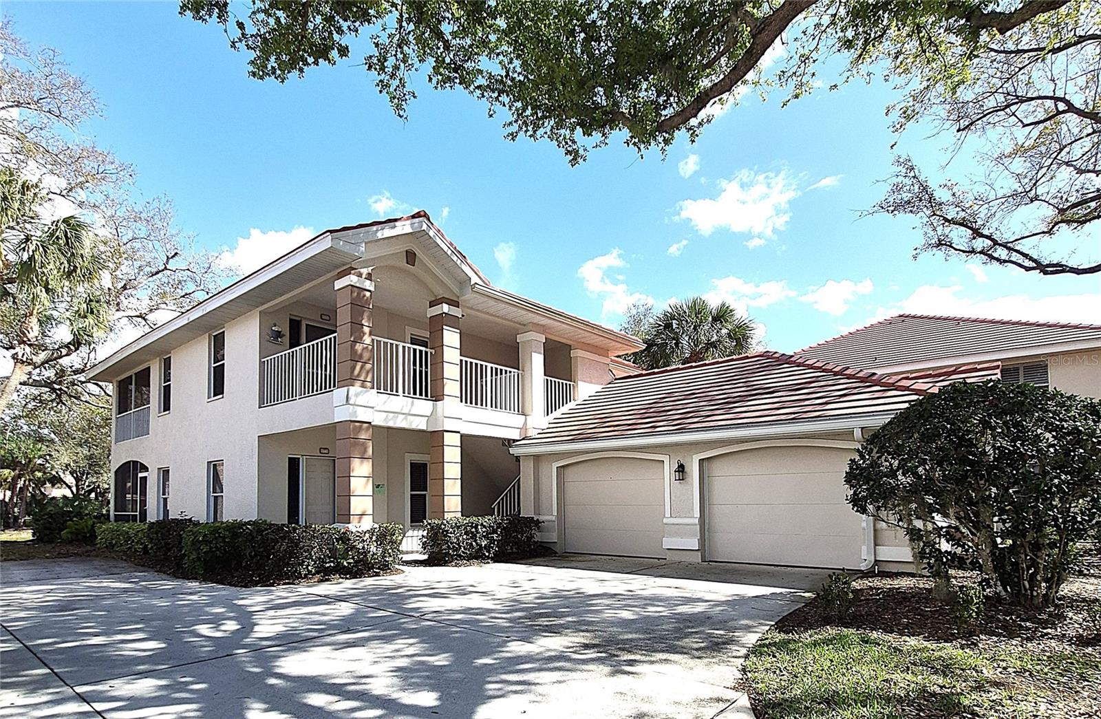14016 Willow Glen Court 212 — photo