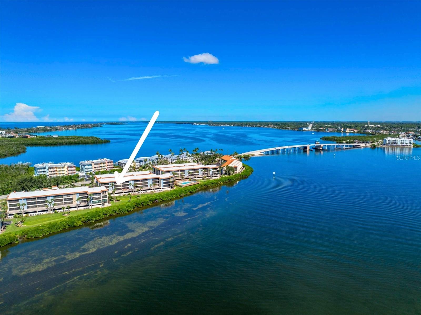 1551 Beach Road 306 — photo