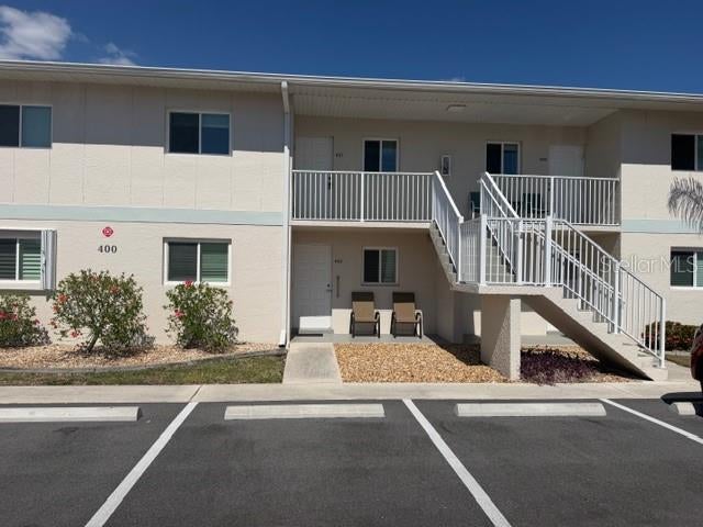 12538 SW Kingsway Circle 403 — photo