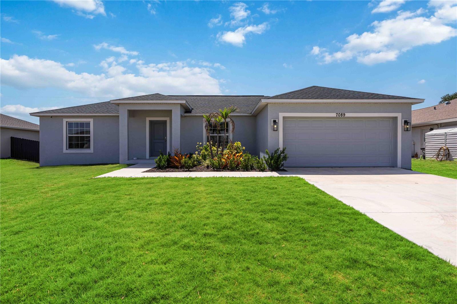 7089 Plantation Street — photo