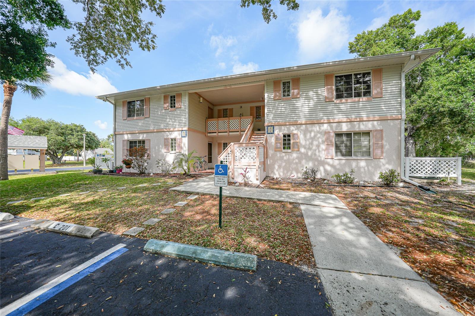 1051 Forrest Nelson Boulevard 201 — photo