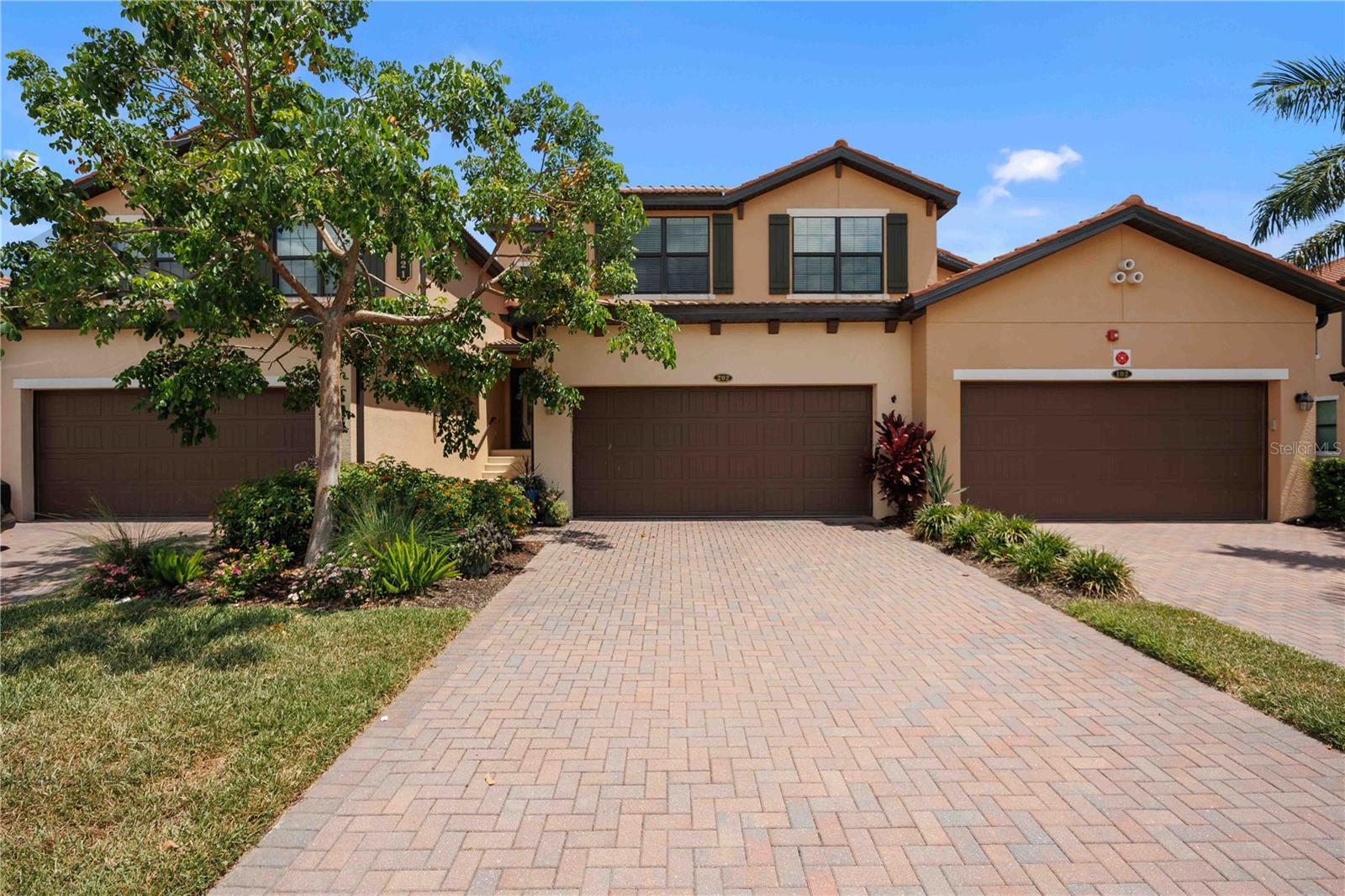 10821 Tarflower Drive 202 — photo