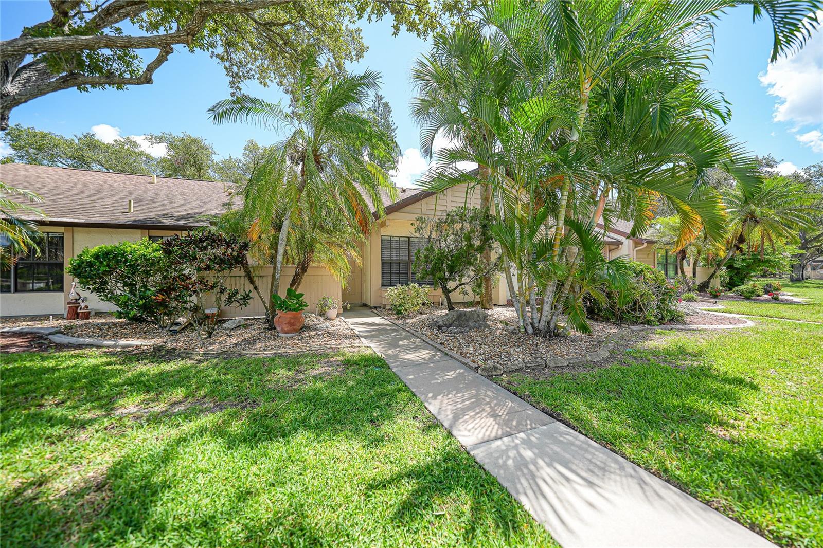 5648 Mashie Circle — photo