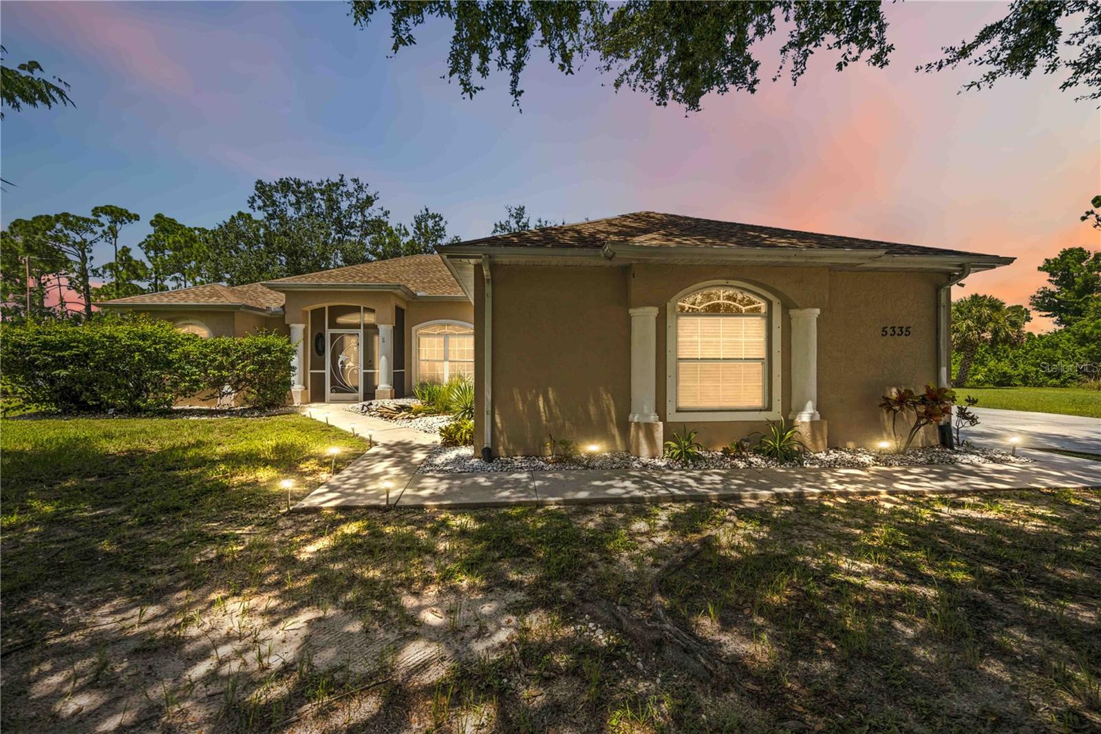 5335 Bryan Terrace — photo
