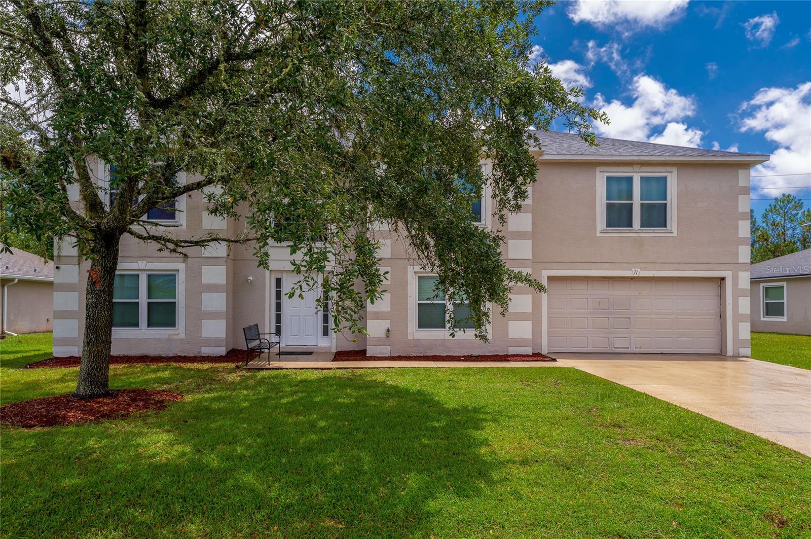 11 Zircon Court — photo