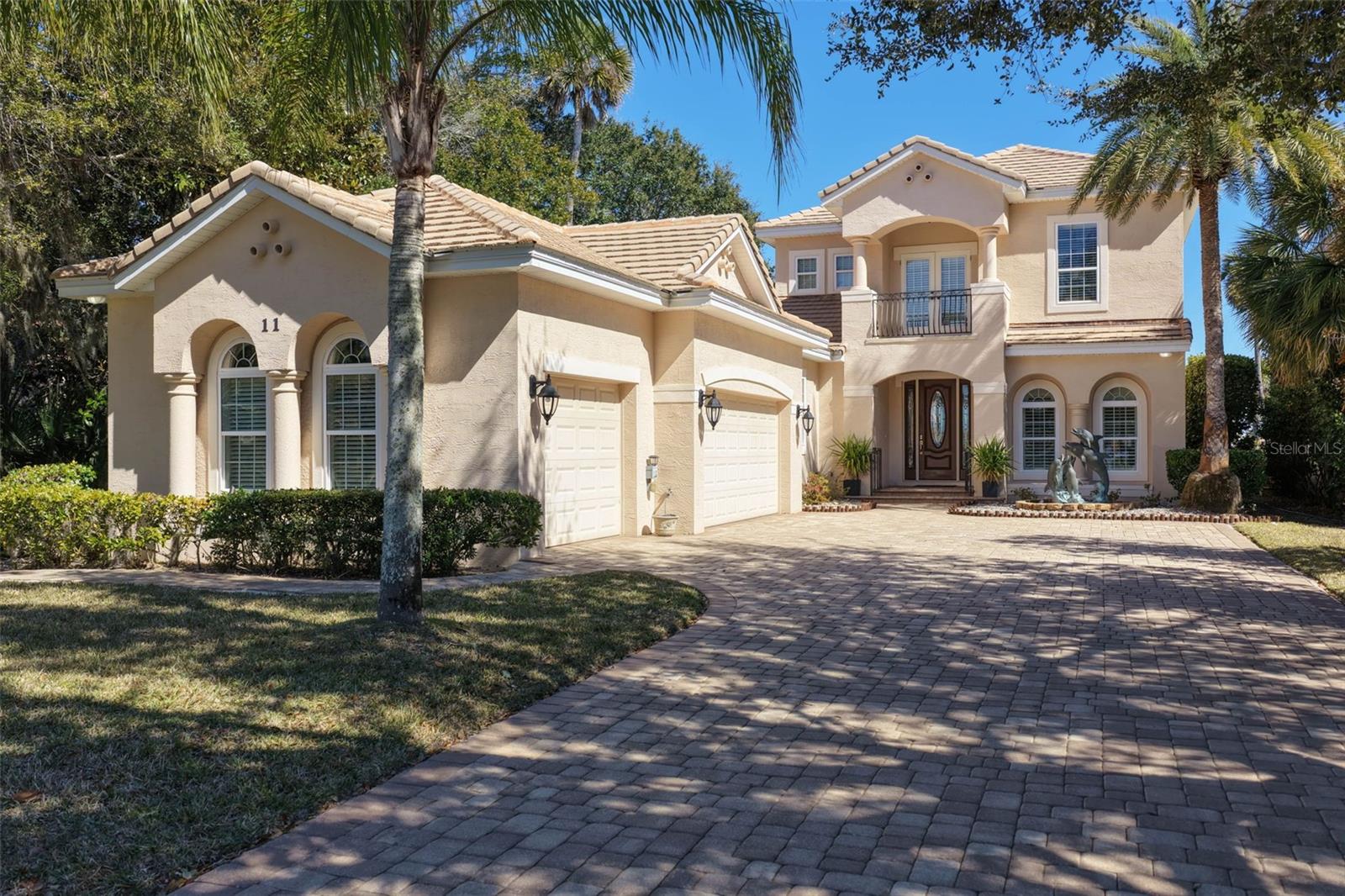 11 S Riverwalk Drive — photo
