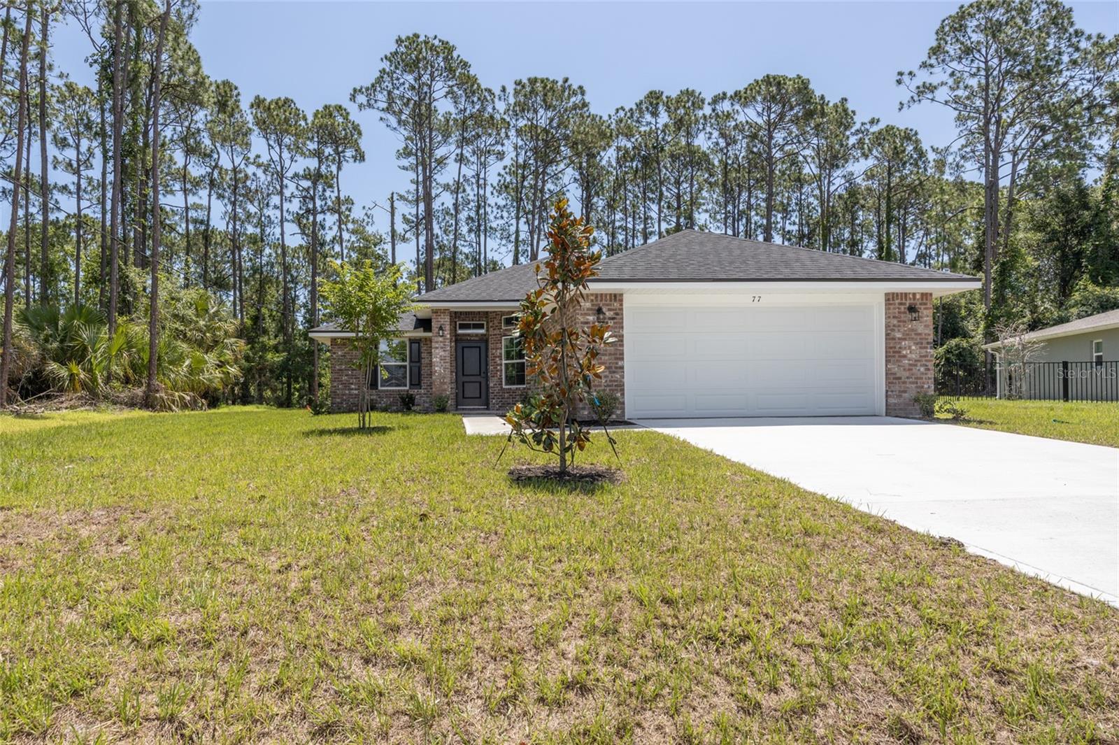 77 Pickering Drive — photo