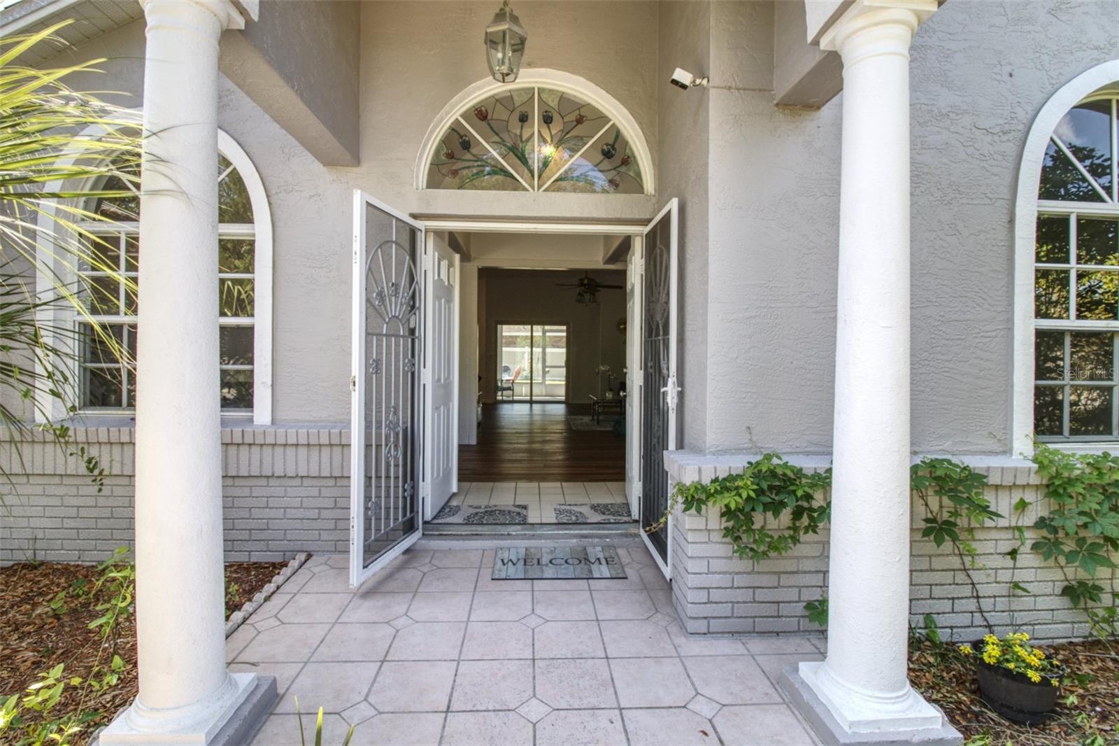 2 Seagirt Court — photo